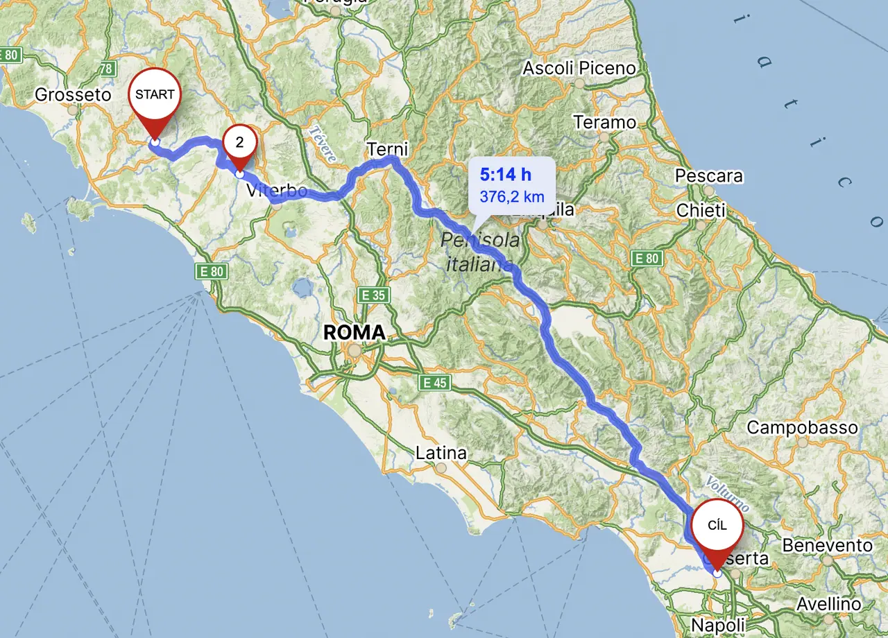 Večerní příjezd k Casertě: Setkání s milými Italy – fotka 9