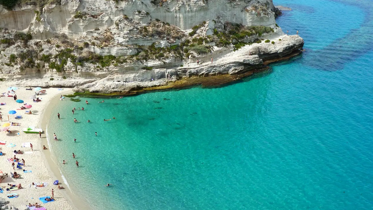 tyrrhenian sea, italy, calabria