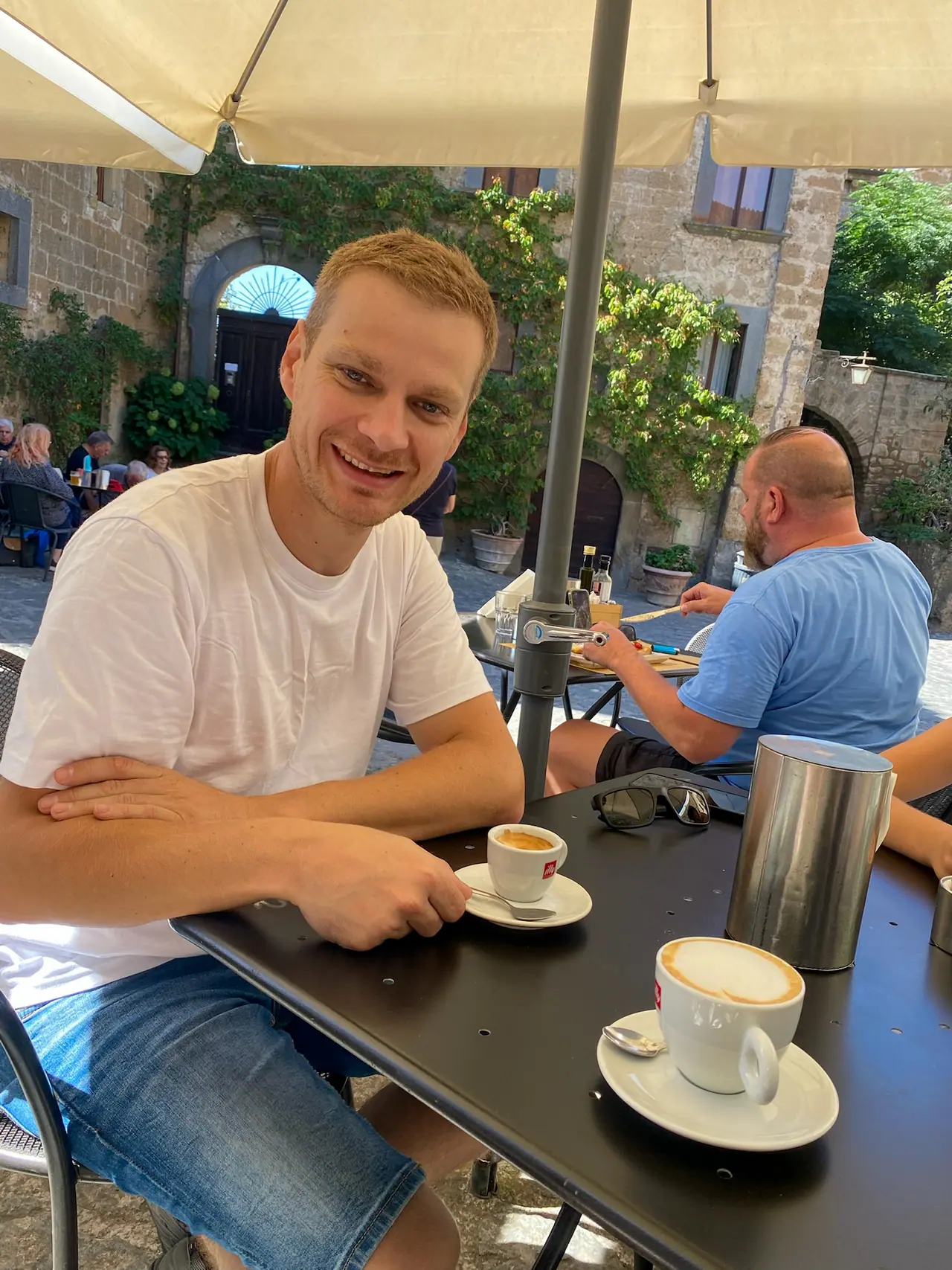 Kavárna v Civitě di Bagnoregio