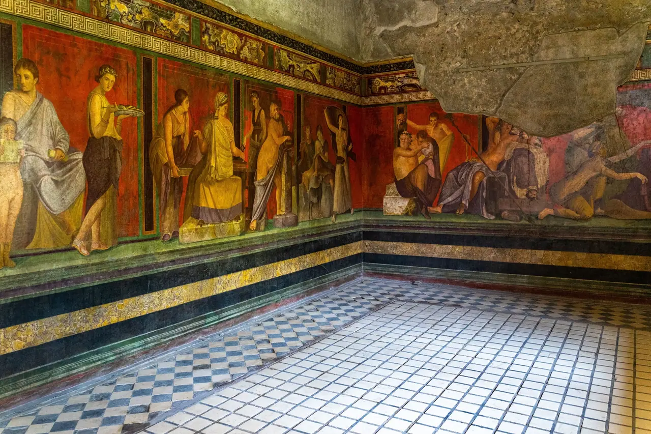 Fresky zobrazující mystéria boha Dionýsa ve Vile záhad v Pompejích