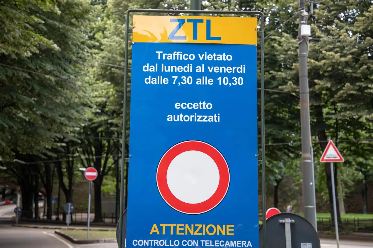 ZTL Itálie – jak funguje Zona a Traffico Limitato a jak se vyhnout pokutám